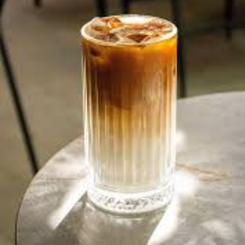 Tuzlu Fıstıklı Ice Coffee Latte